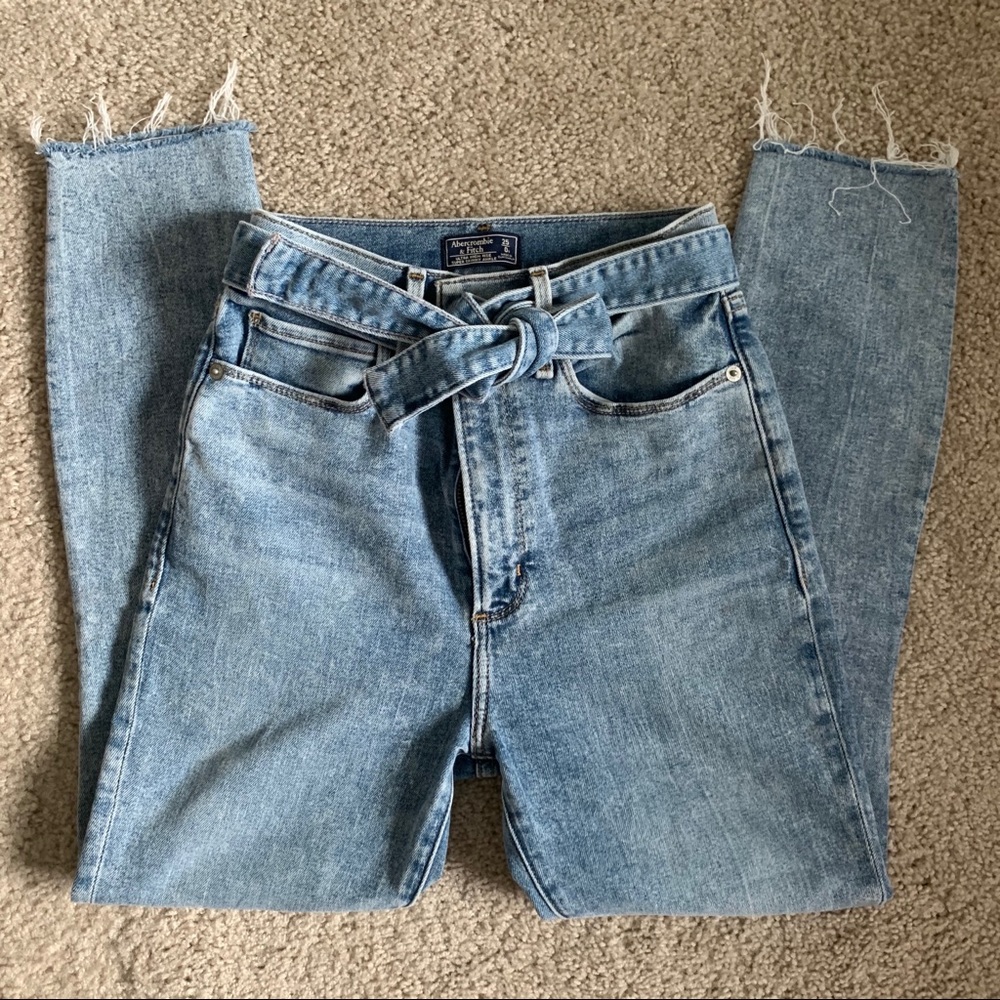 Abercrombie and fitch high waisted jeans